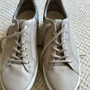 Ecco Soft City Sneaker